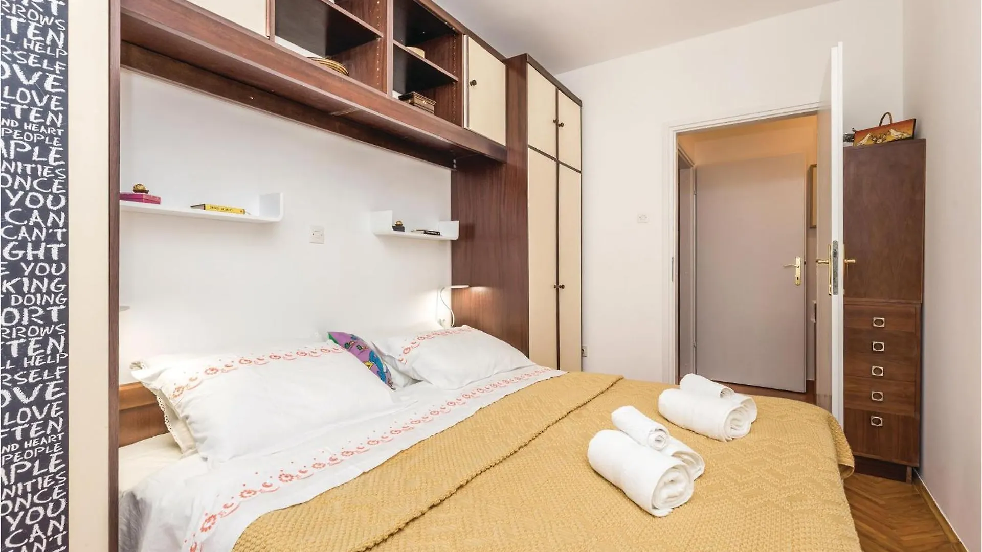 Nice Apartment In Lovran With House Sea View